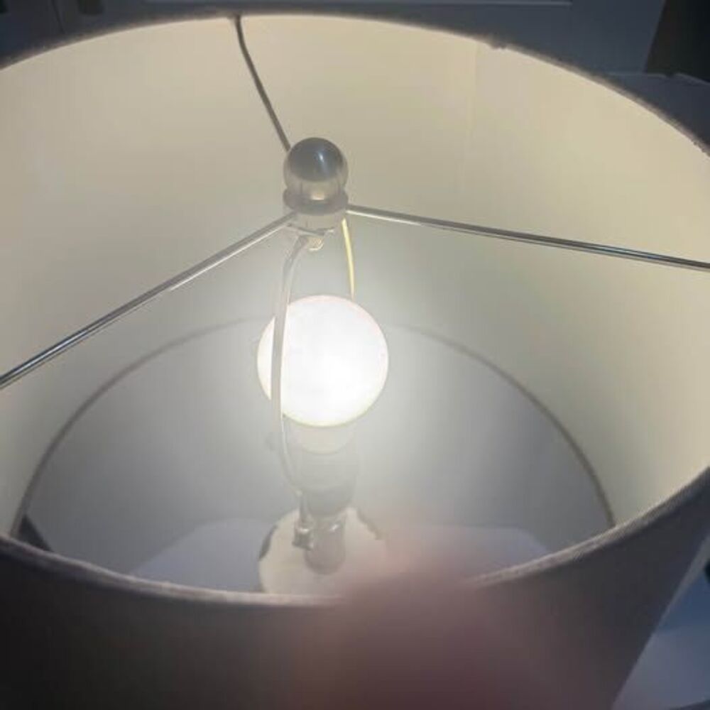 Lamp - Picture 2 of 5